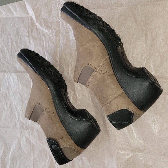 Merrell Veranda Shoes - Picture 2 of 16